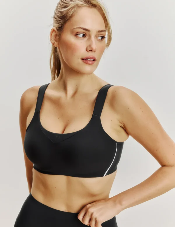 Engage Medium Impact Sports Bra