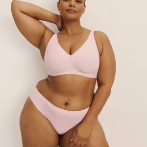 Revolution V Neck Bra & Underwear Set