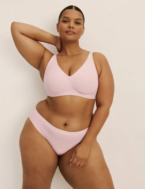 Revolution V Neck Bra & Underwear Set